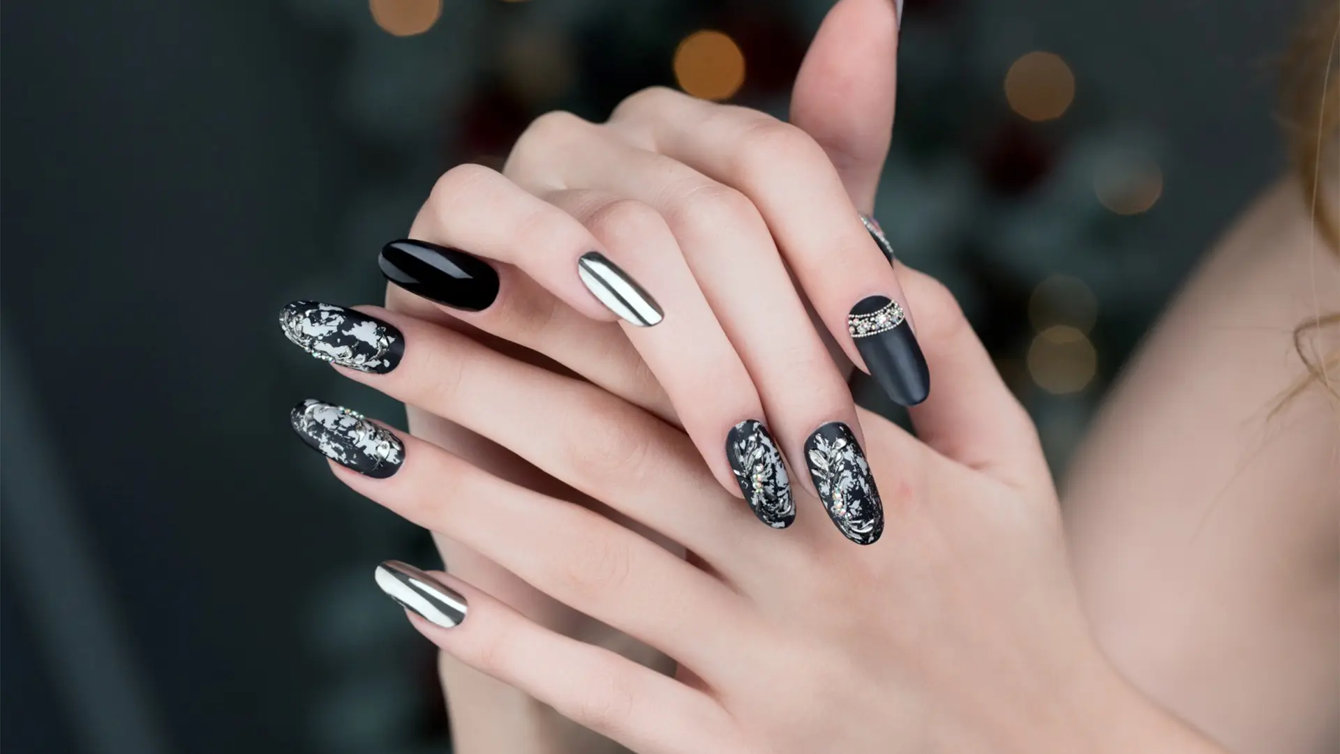 Yeşilova Protez Tırnak